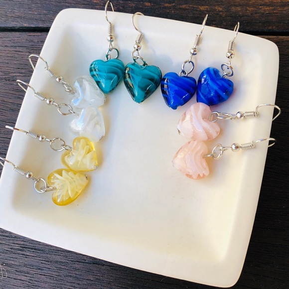 Jewelry - ✨ LAMPWORK GLASS DROP HEART EARRINGS✨